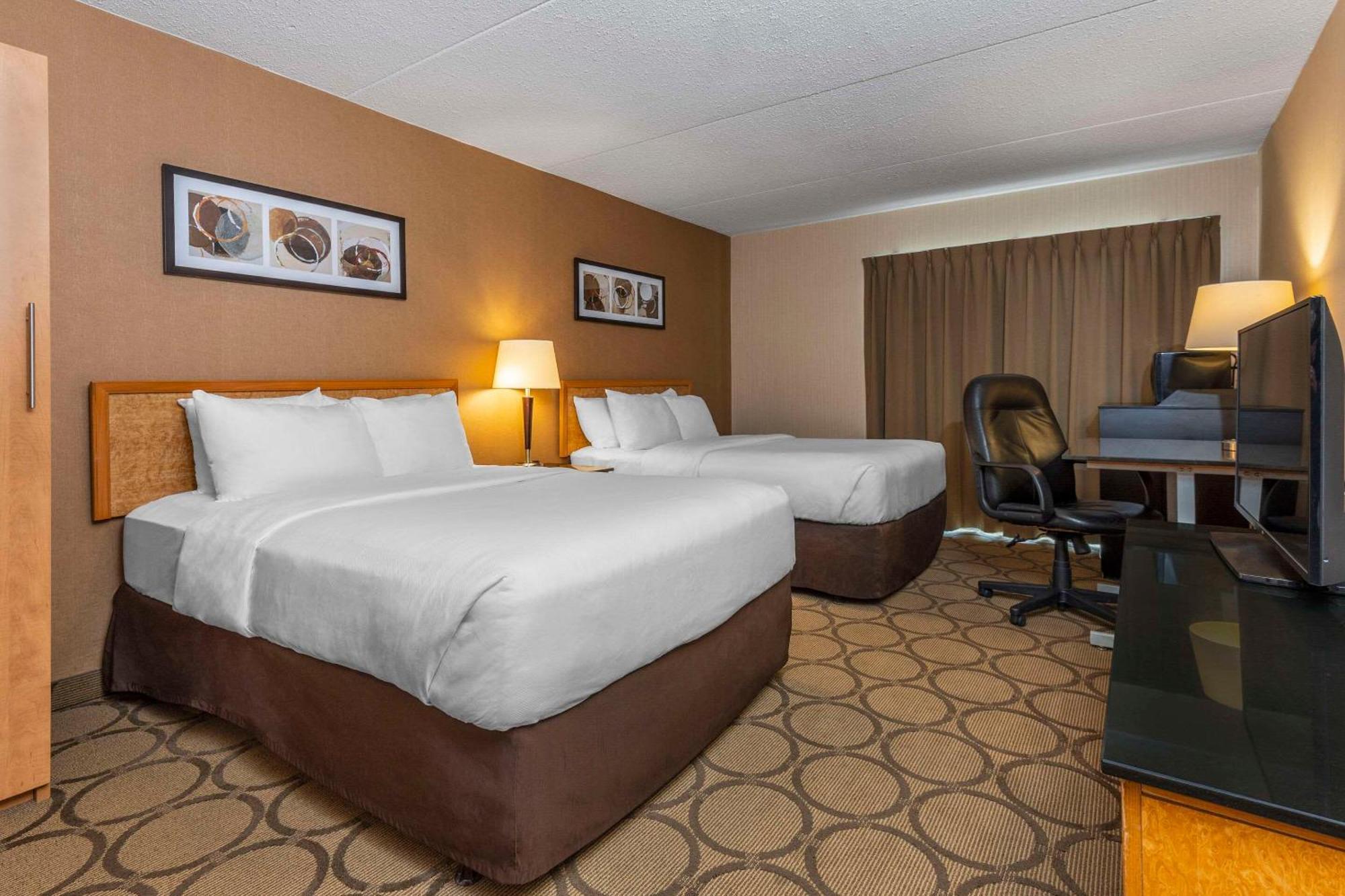 Comfort Inn Laval Exterior photo